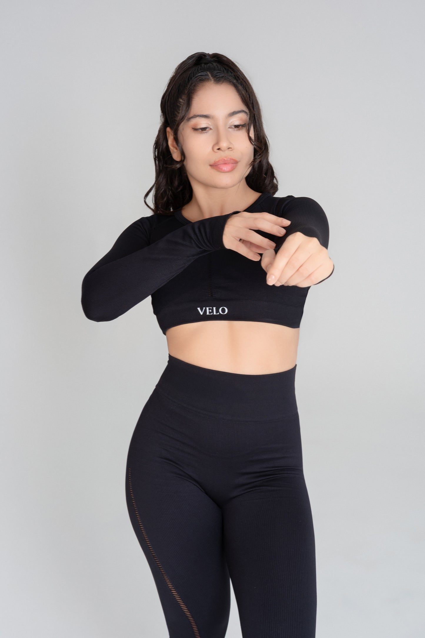 VELO black seamless activewear set front view studio